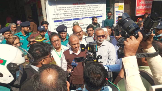 গাজীপুরে ছাত্র-জনতার ওপর হামলায় জড়িতদের সর্বোচ্চ শাস্তির ব্যবস্থা করা হবে: স্বরাষ্ট্র উপদেষ্টা