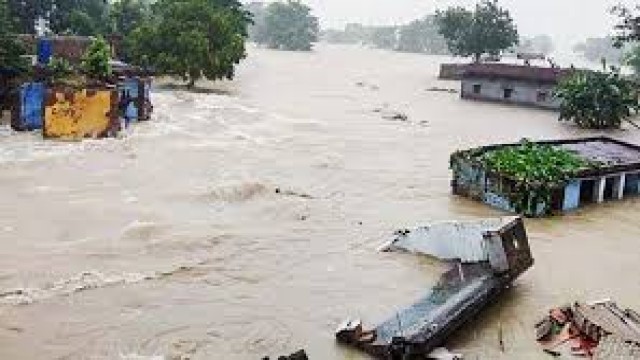 আসামে বন্যা পরিস্থিতির ব্যাপক অবনতি: মৃত্যু হয়েছে ১৫ জনের