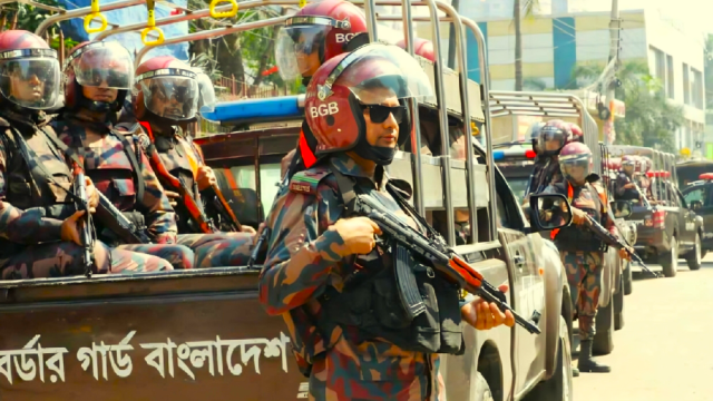 দেশের ঝুঁকিপূর্ণ এলাকায় নিরাপত্তা জোরদারের নির্দেশ