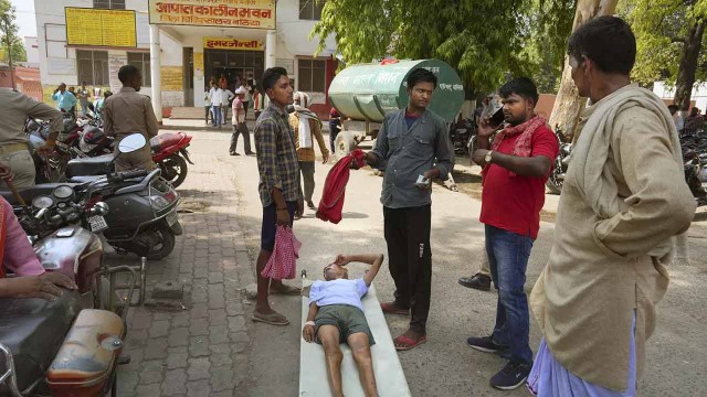 তীব্র তাপদাহ: ভারতে ৩ মাসে মৃত্যু ৫৬ জন , হিটস্ট্রোকে আক্রান্ত ২৫ হাজার মানুষ