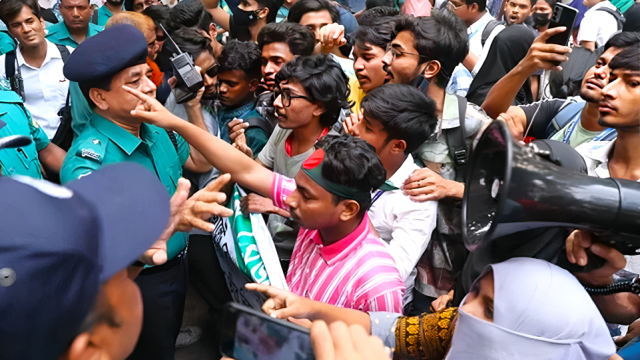 সব শিক্ষা বোর্ডে নিরাপত্তা বাড়ানোর নির্দেশ, প্রয়োজনে সেনাবাহিনী মোতায়েন