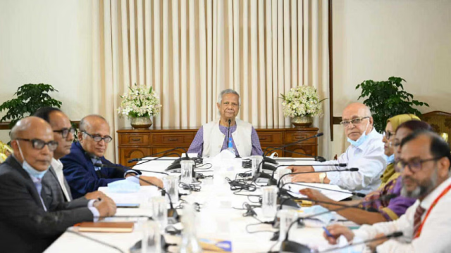 মুক্তিযুদ্ধের প্রকৃত ইতিহাস তুলে ধরার ওপর জোর দিয়েছেন প্রধান উপদেষ্টা